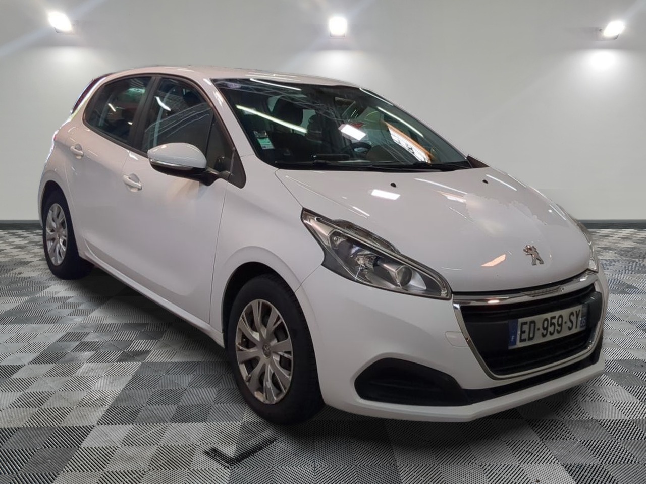 Photo : Peugeot 208 1.0 PURETECH ACTIVE 5 PORTES